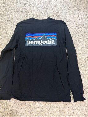 Patagonia Black Long Sleeve Tee with Multicolor Mountain Logo small